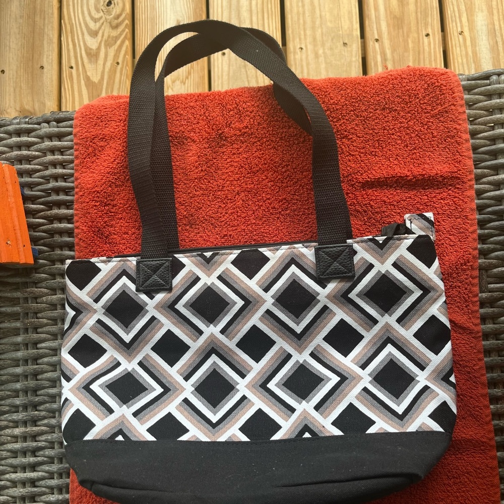 Thirty One small tote. Good condition